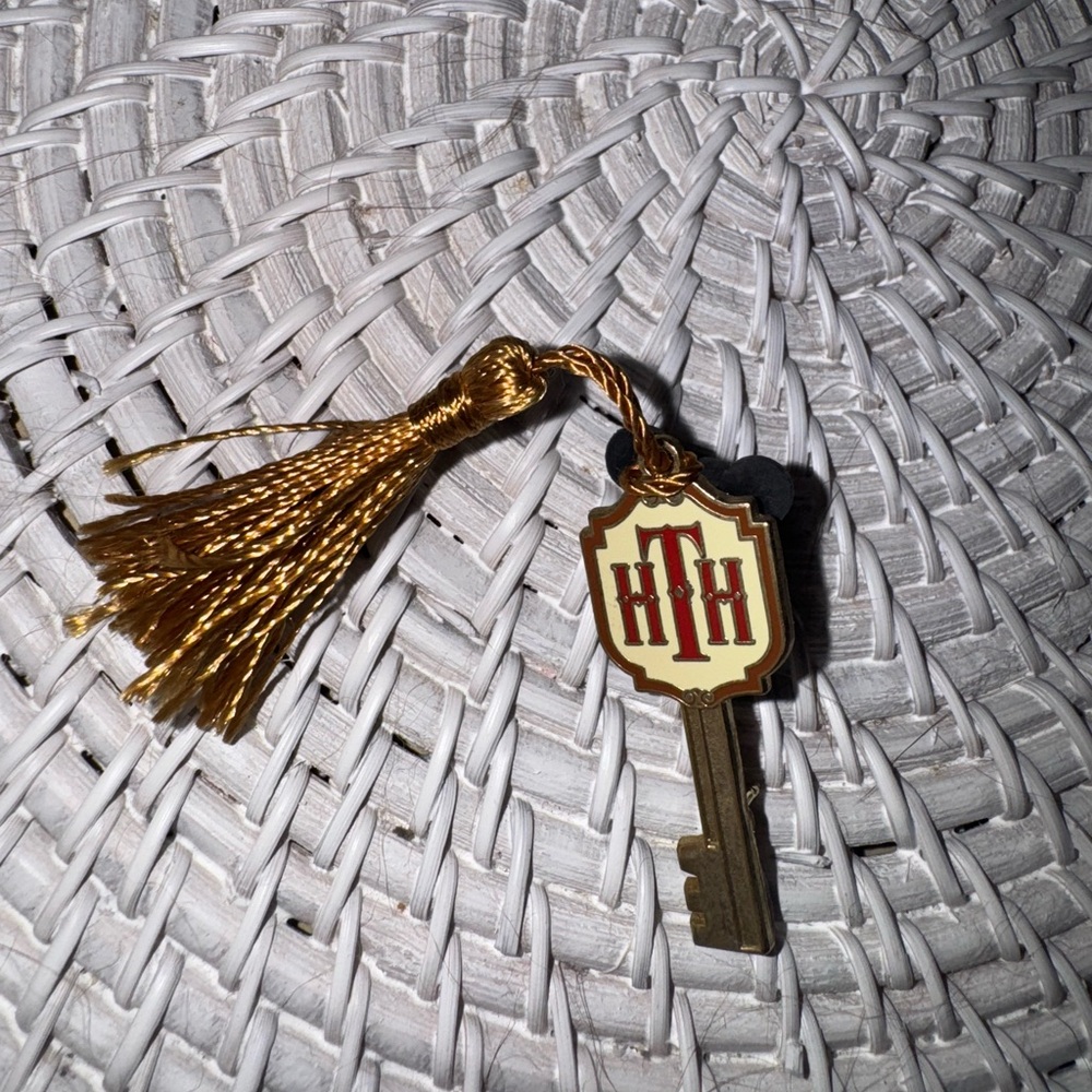 Gold Key with Tassel and Hollywood Tower of Terror Emblem Pin Hollywood Studios